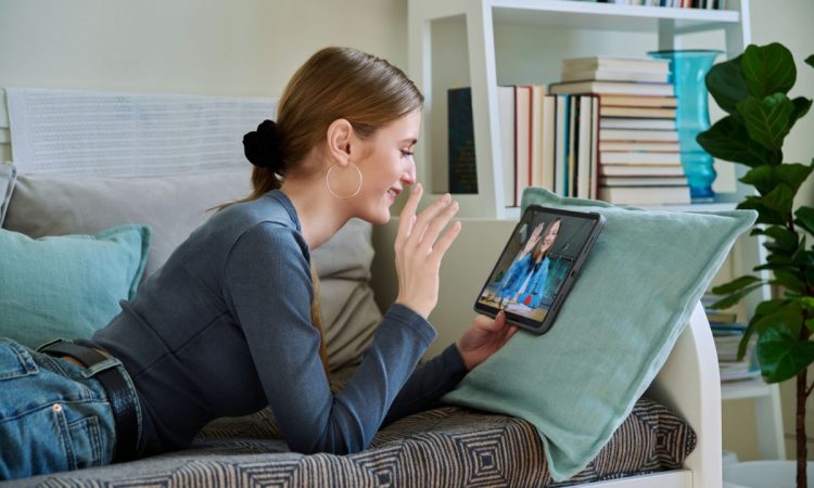 How Are VR Therapies Revolutionizing Emotional Healing?