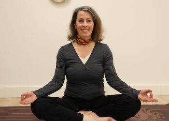 Can Qi Gong Calm Your Heart in 5 Minutes?How Ancient Breath-Energy Practices Regulate Cardiovascular and Emotional Balance