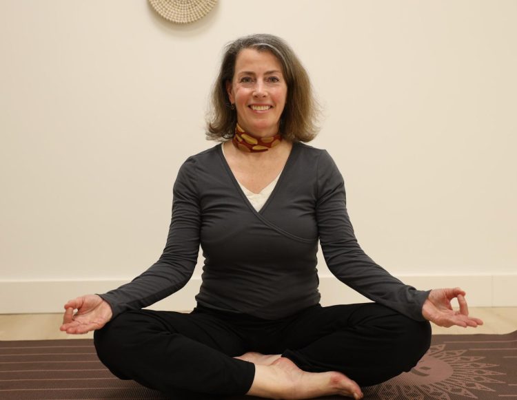 Can Qi Gong Calm Your Heart in 5 Minutes?How Ancient Breath-Energy Practices Regulate Cardiovascular and Emotional Balance