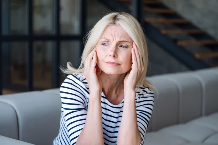 Journaling for Emotional Clarity: A Holistic Approach
