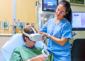 Virtual Reality Therapy: Immersive Solutions for Emotional Healing