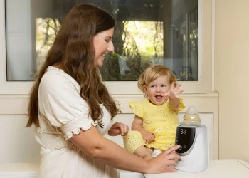 Does Water Know When You’re Stressed?The Rise of Hydration Tech That Monitors Mood and Mental Clarity