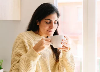 Are Adaptogens Just Hype? Top Herbs for Stress and How to Use Them Safely