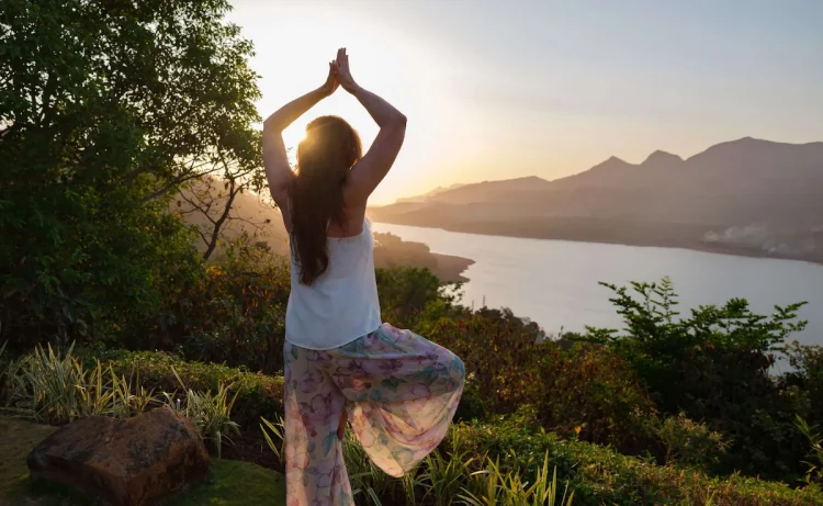 Digital Detox Retreats: Unplugging for Mental Clarity
