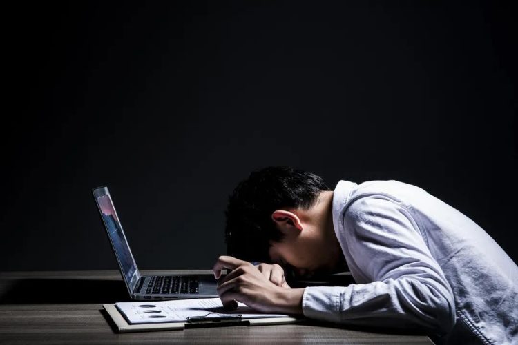 How to Maintain Psychological Balance and Stability Amid Modern Life’s Pressures