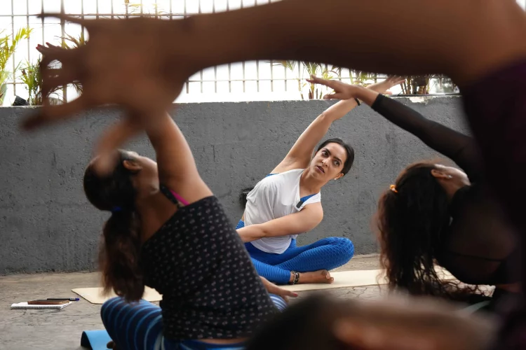 Can Laughter Yoga Really Boost Immunity? The Strange Science Behind Forced Joy