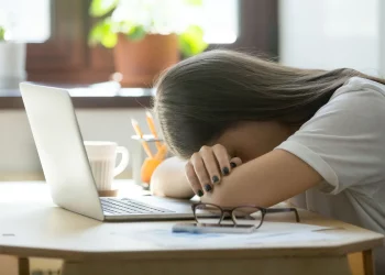 Could a Brain-Zapping Headset Cure Your Anxiety? The Truth About tDCS Devices