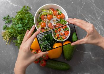 Are AI-Driven Personalized Nutrition Plans Reliable? Do They Really Understand Your Body Better Than a Nutritionist?